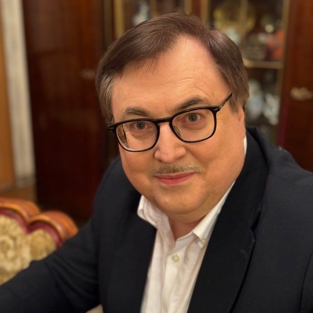 МАСЛОВ